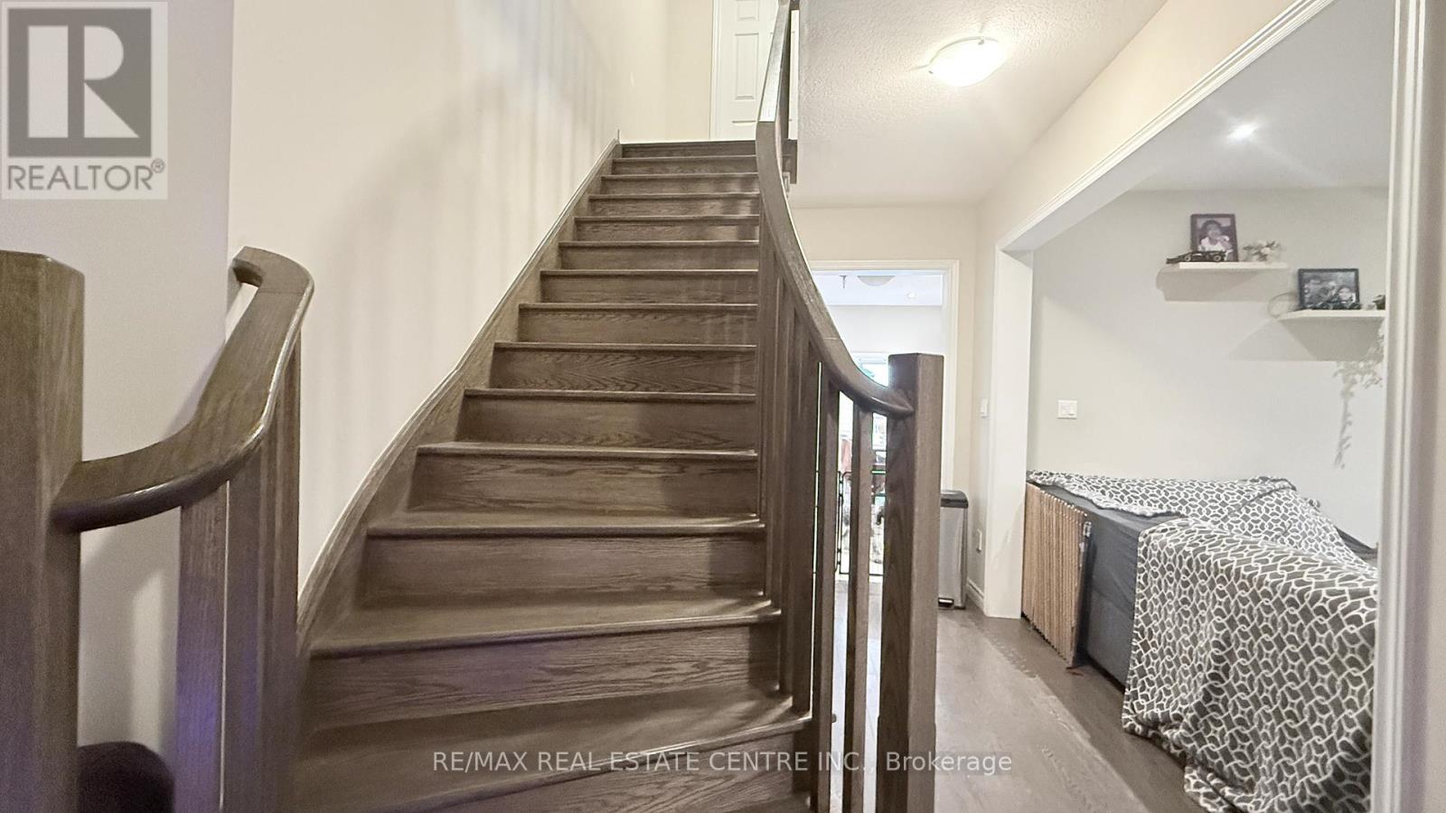 110 Rivertrail Avenue, Kitchener, Ontario  N2A 0H9 - Photo 11 - X12980550