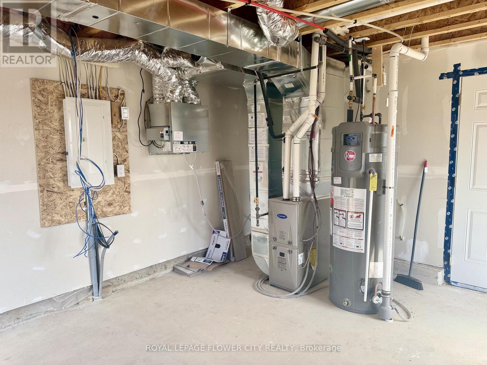 46 - 313 Conklin Road, Brantford, Ontario  N3T 5L5 - Photo 4 - X12981554