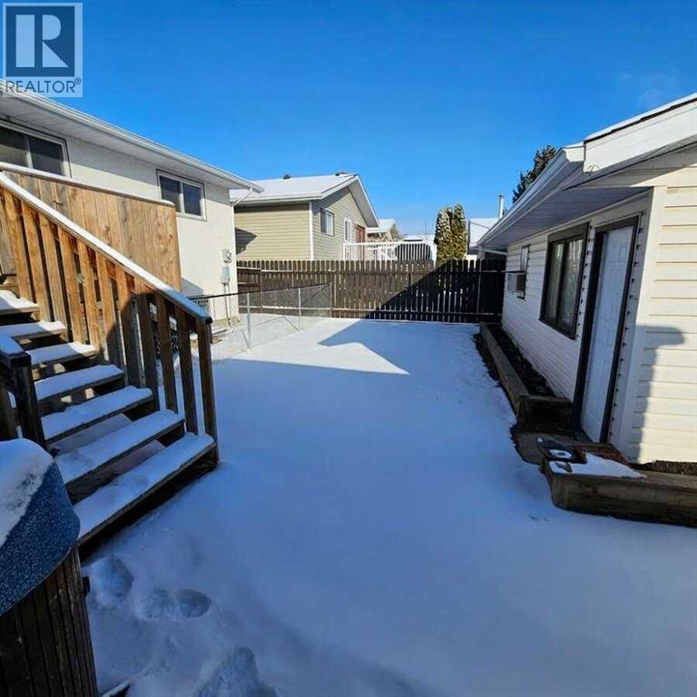 23 Strong Avenue Se, Medicine Hat, Alberta  T1B 3E8 - Photo 46 - A2294858