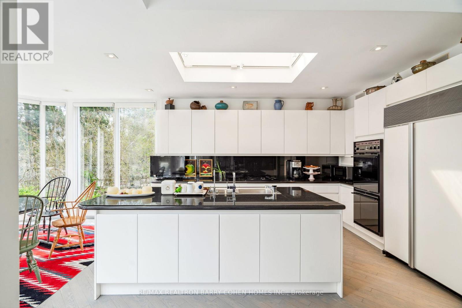 18 Timberglade Court, Toronto, Ontario  M2L 2Y2 - Photo 20 - C12984882