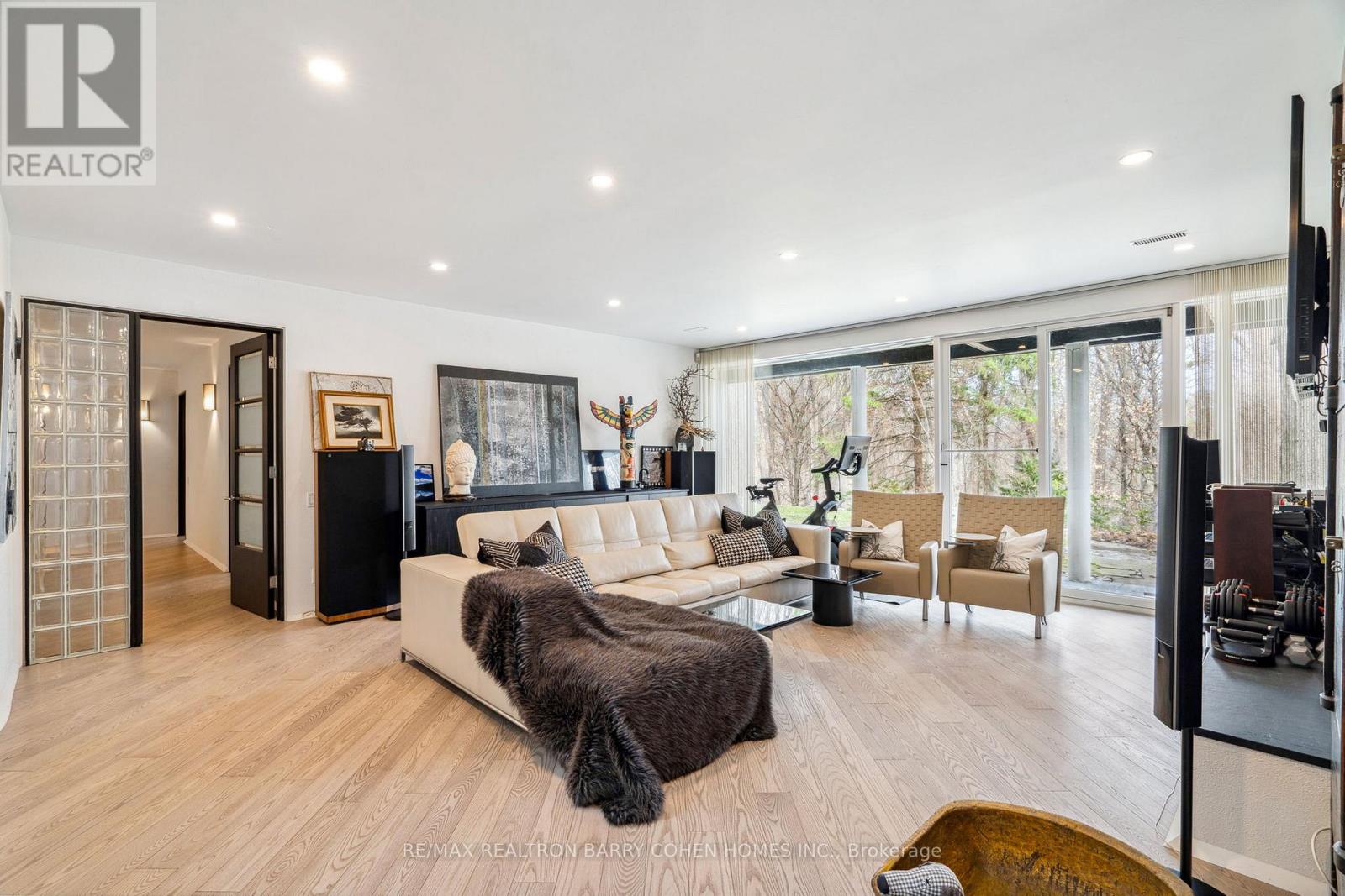 18 Timberglade Court, Toronto, Ontario  M2L 2Y2 - Photo 32 - C12984882