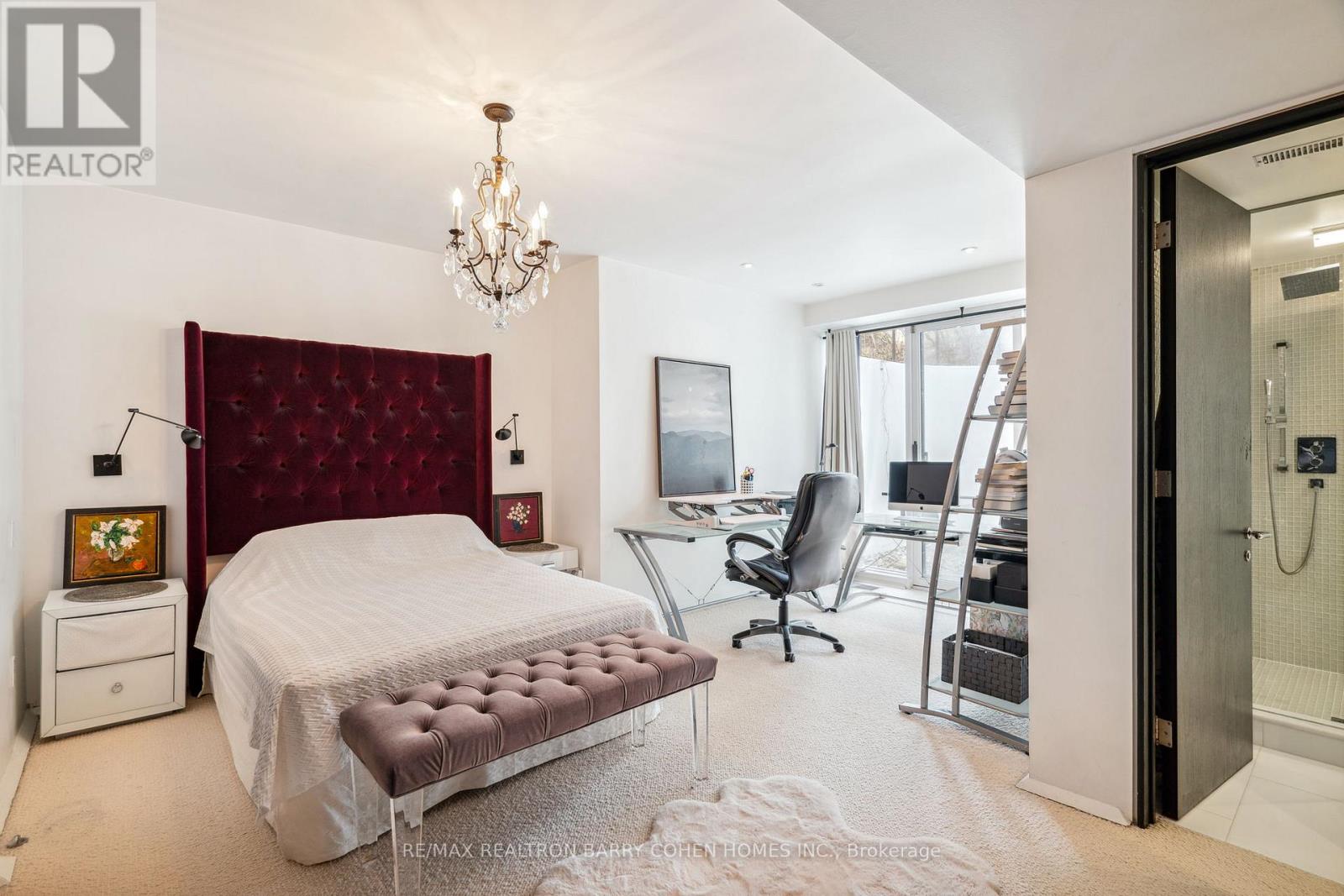 18 Timberglade Court, Toronto, Ontario  M2L 2Y2 - Photo 36 - C12984882