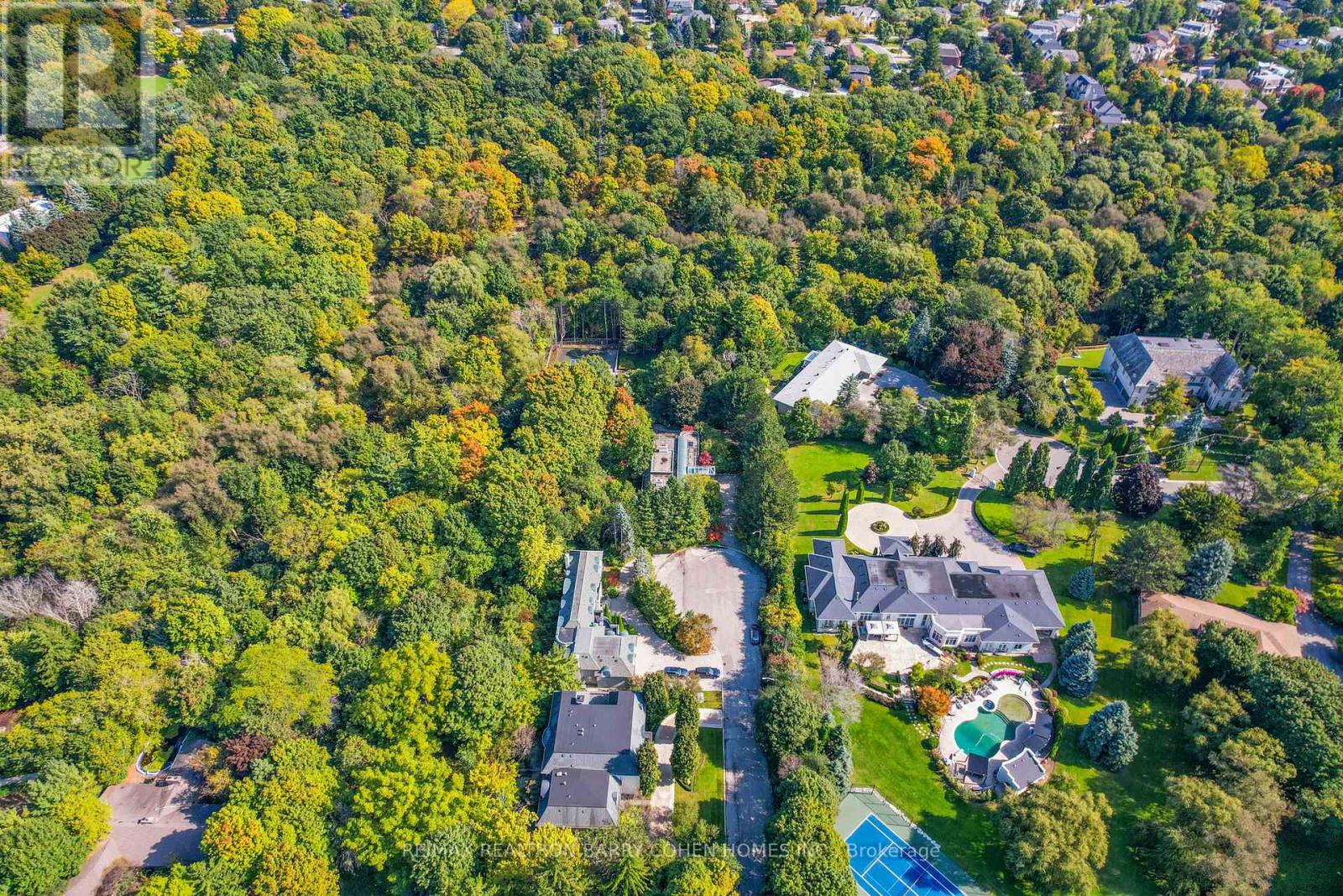 18 Timberglade Court, Toronto, Ontario  M2L 2Y2 - Photo 47 - C12984882