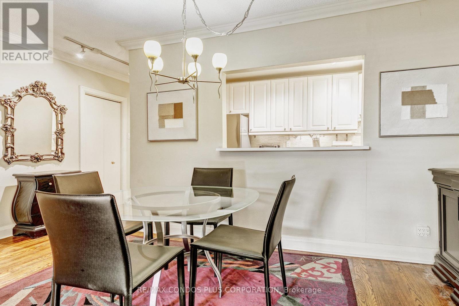 202 - 35 Raglan Avenue, Toronto (Humewood-Cedarvale), Ontario  M6C 2K7 - Photo 11 - C12984914