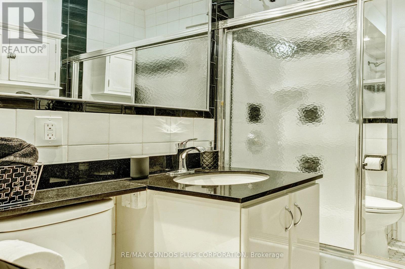 202 - 35 Raglan Avenue, Toronto (Humewood-Cedarvale), Ontario  M6C 2K7 - Photo 23 - C12984914