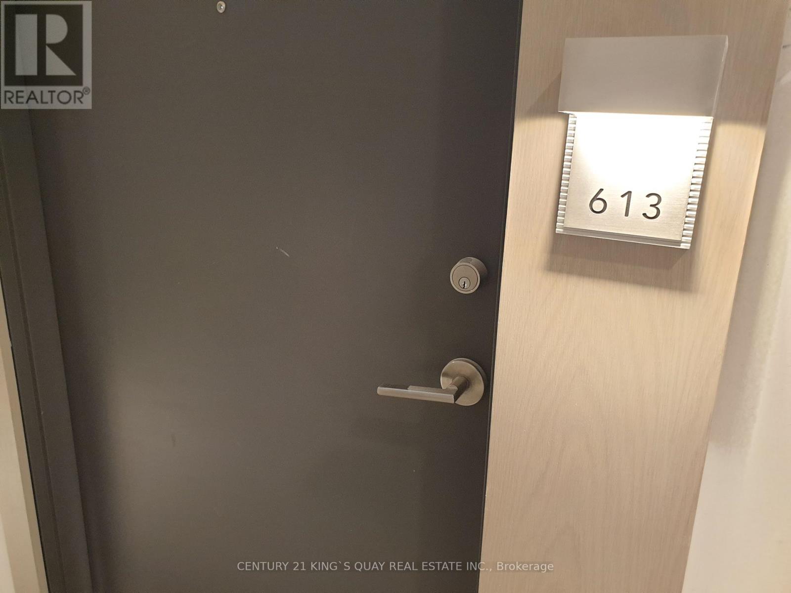 S613 - 8 OLYMPIC GARDEN DRIVE, Toronto, Ontario