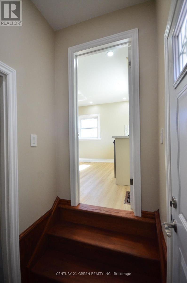 584050 Beachville Road, South-West Oxford, Ontario  N5C 3J5 - Photo 12 - X12981466