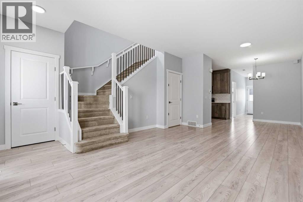 68 Cornerbrook View NE, Calgary, Alberta T3N 2B5 - Photo 6 - A2298682