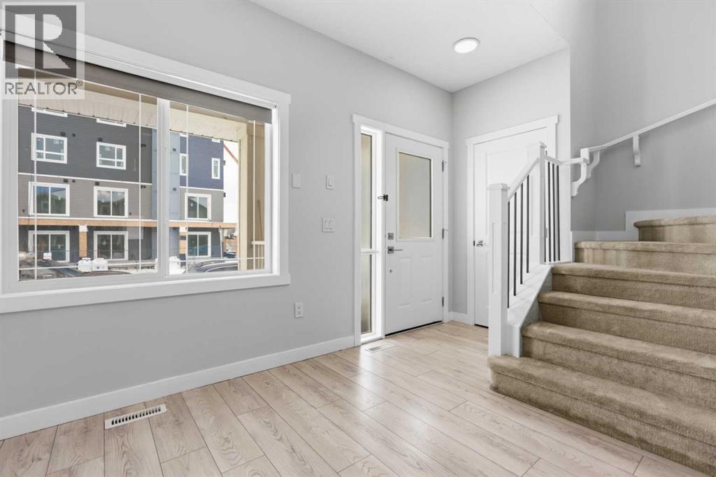 68 Cornerbrook View NE, Calgary, Alberta T3N 2B5 - Photo 7 - A2298682