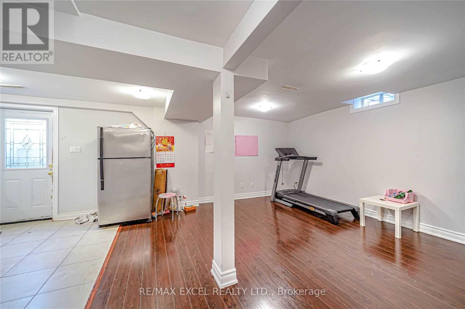 Bsmt - 47 Whiteleaf Crescent, Toronto (Milliken), Ontario  M1V 3G1 - Photo 5 - E12984802