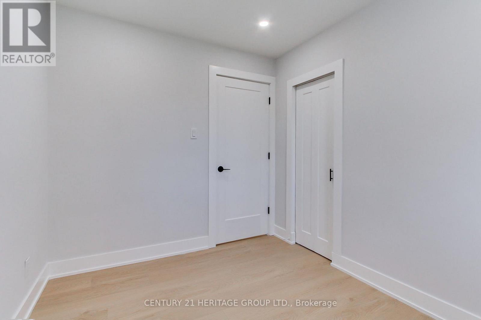 69 Marlin Court, Newmarket, Ontario  L3Y 2W7 - Photo 15 - N12984784