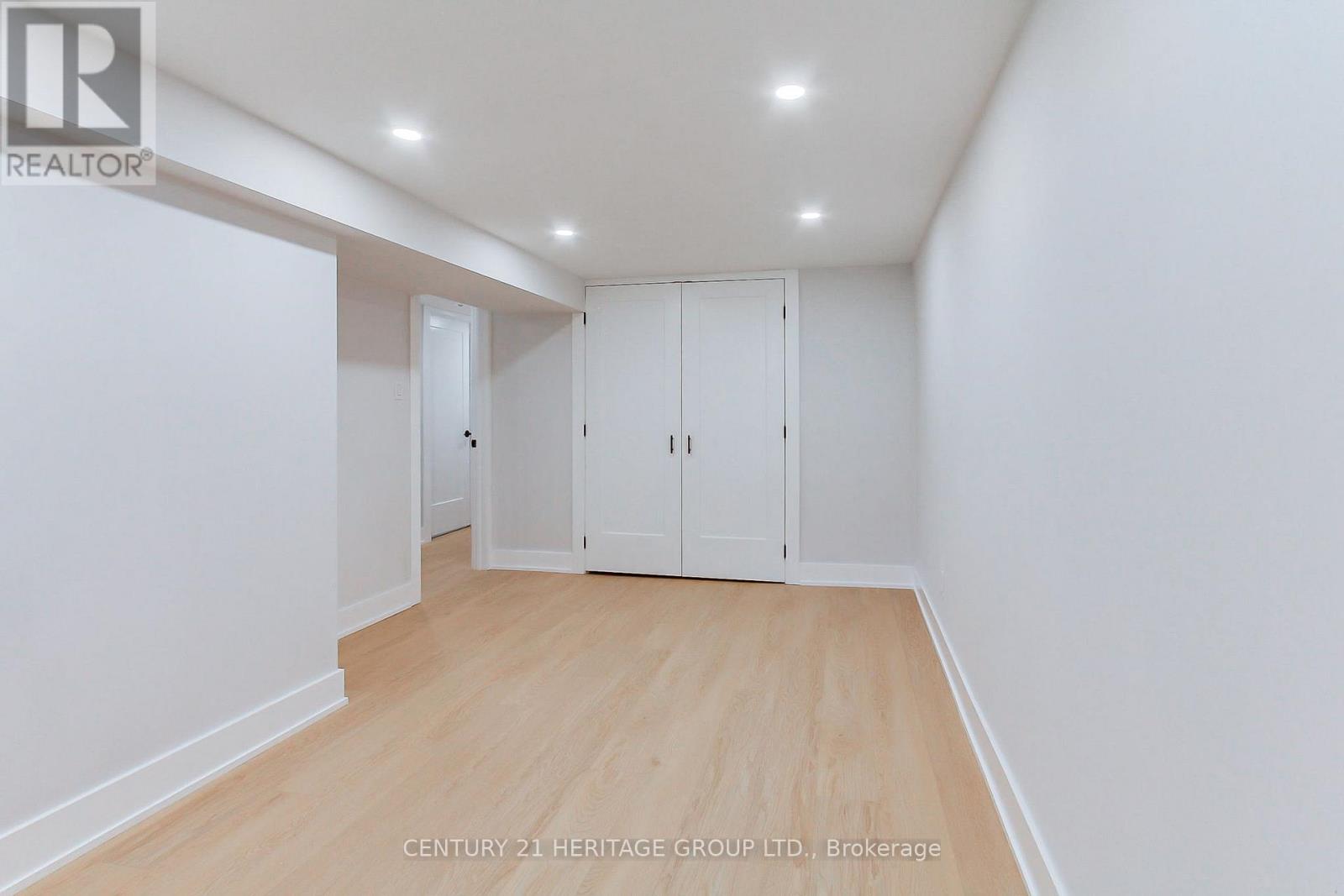 69 Marlin Court, Newmarket, Ontario  L3Y 2W7 - Photo 25 - N12984784