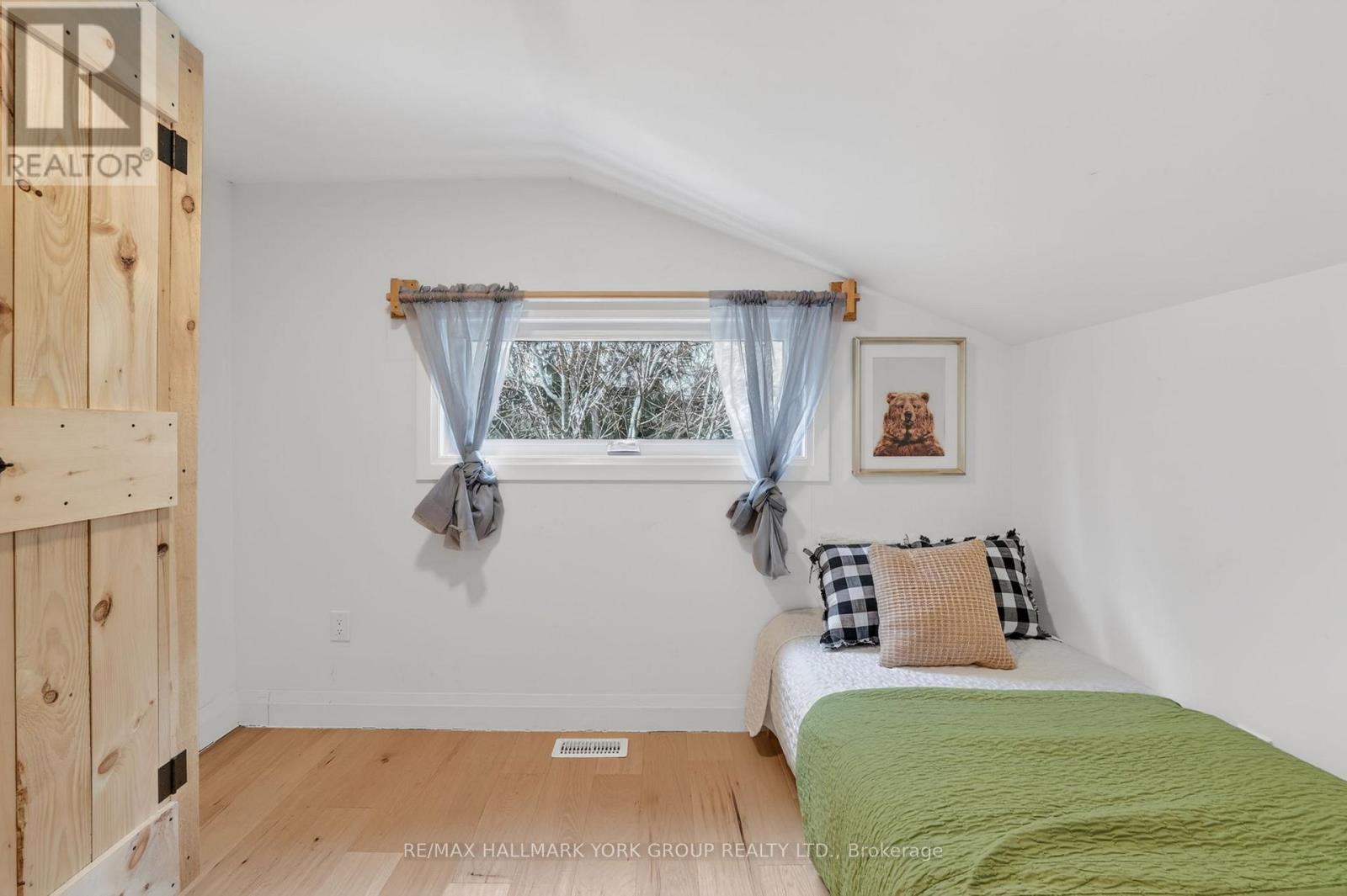 294 Cawthra Boulevard, Newmarket, Ontario  L3Y 4N8 - Photo 19 - N12984824