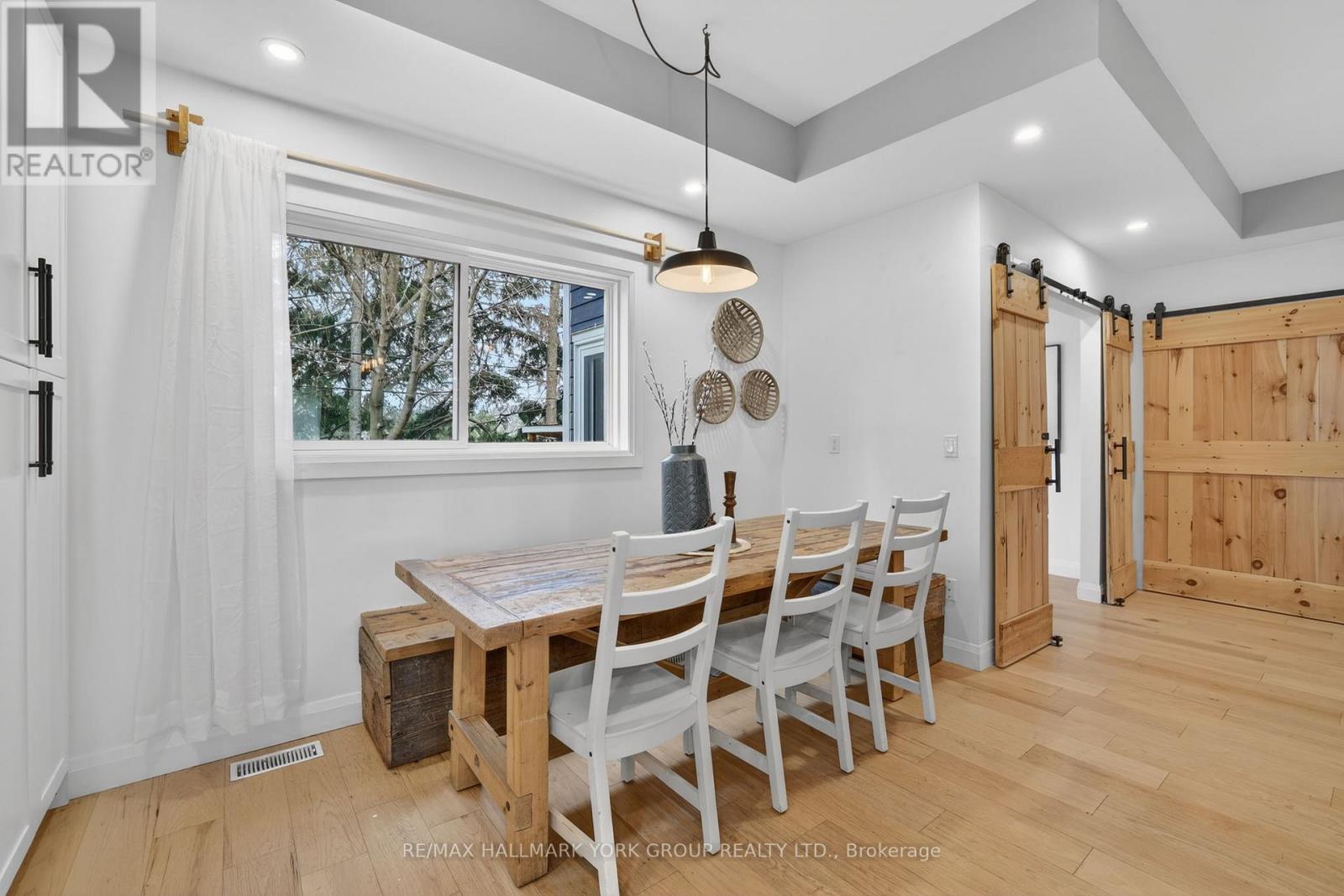 294 Cawthra Boulevard, Newmarket, Ontario  L3Y 4N8 - Photo 7 - N12984824