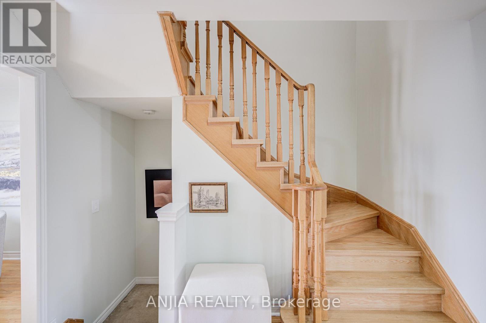 2033 Bur Oak Avenue, Markham, Ontario  L6E 1X3 - Photo 11 - N12984846