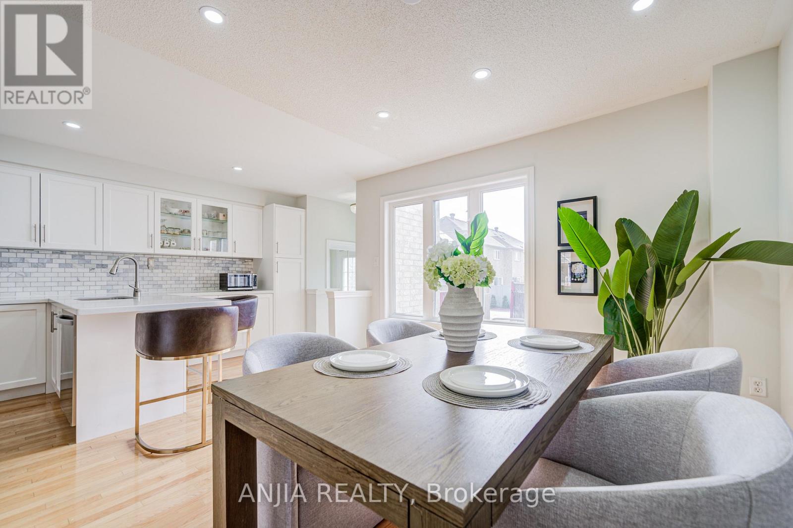 2033 Bur Oak Avenue, Markham, Ontario  L6E 1X3 - Photo 14 - N12984846