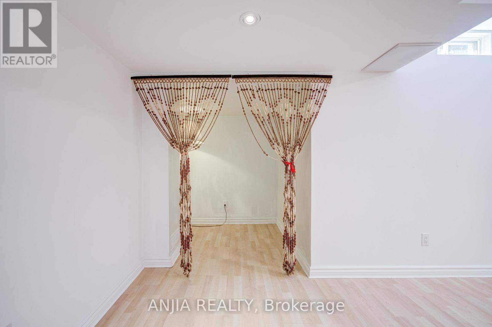 2033 Bur Oak Avenue, Markham, Ontario  L6E 1X3 - Photo 44 - N12984846