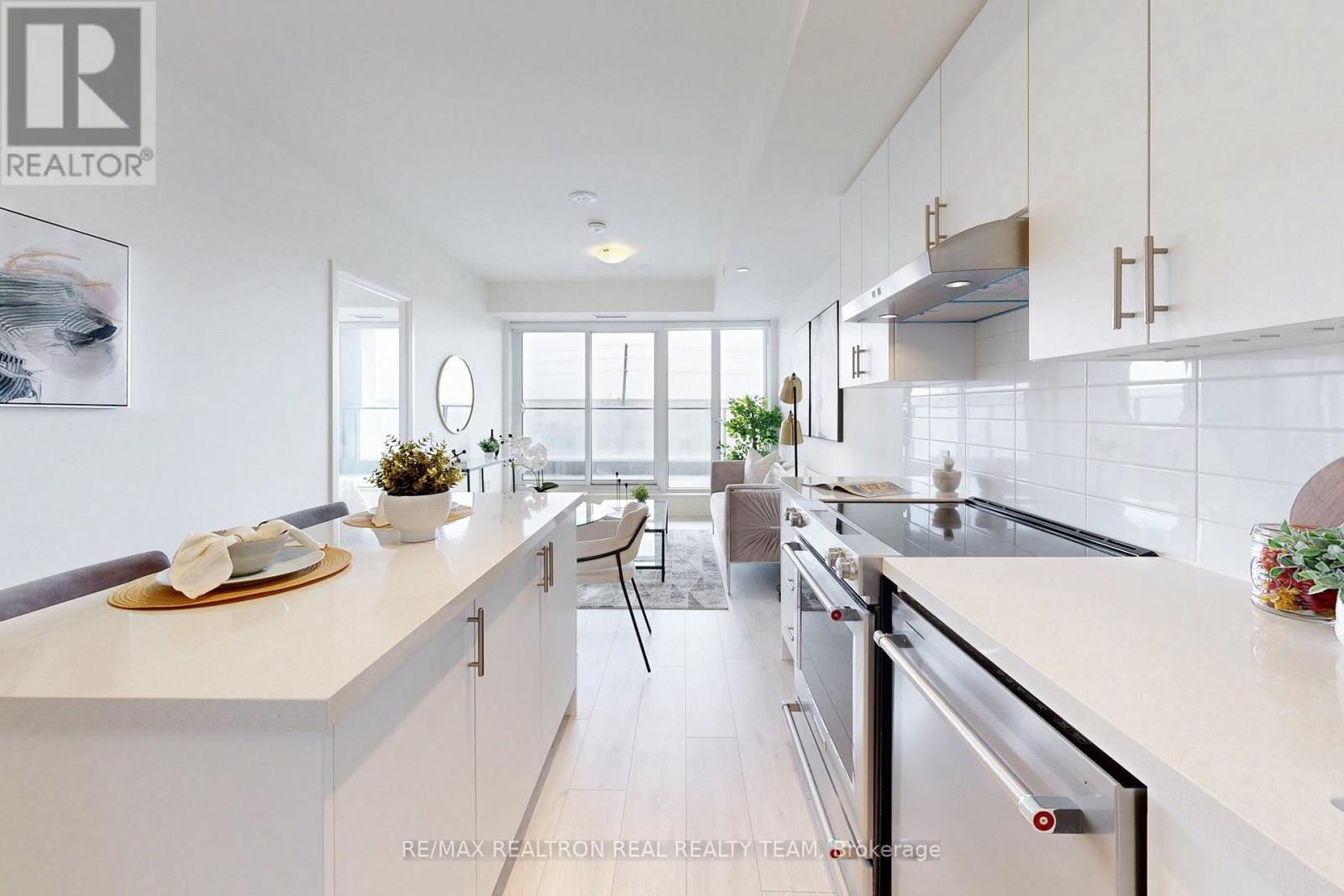 211 - 8960 Jane Street, Vaughan, Ontario L4K 2M9 - Photo 17 - N12984918