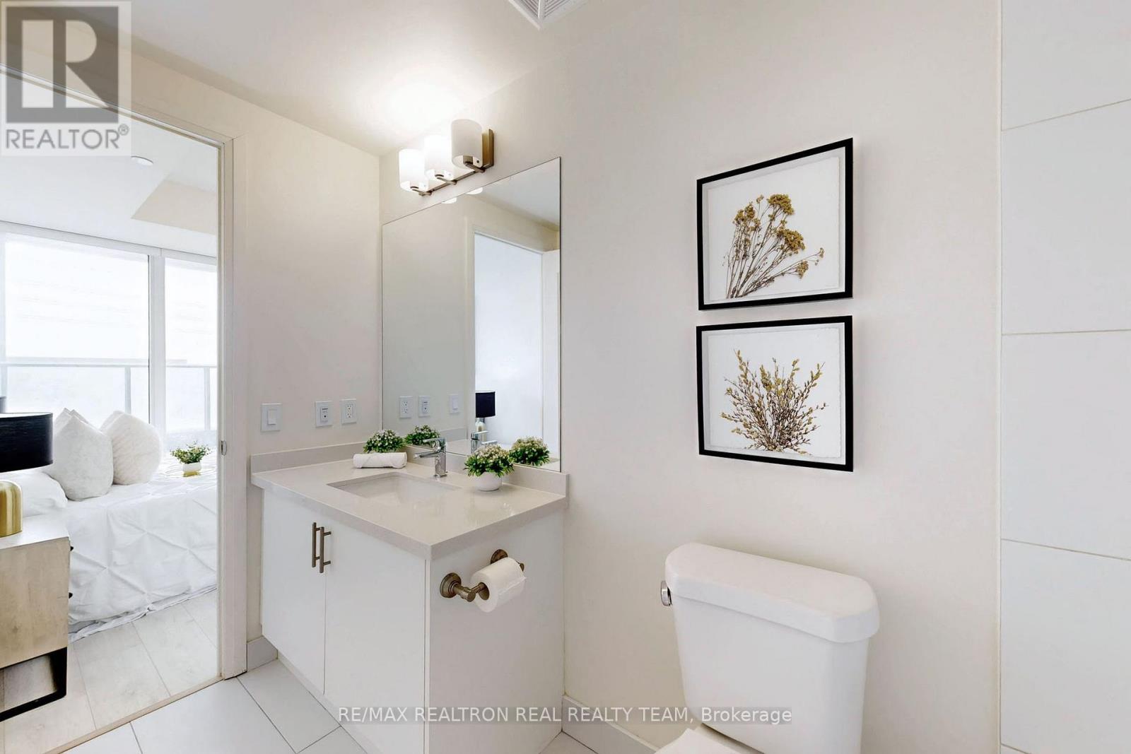 211 - 8960 Jane Street, Vaughan, Ontario L4K 2M9 - Photo 27 - N12984918