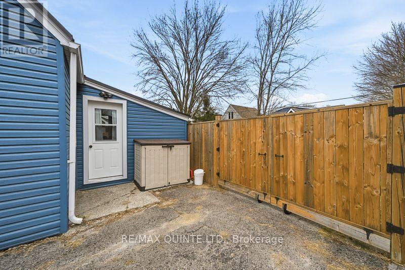 35 Kerr Crescent, Quinte West, Ontario  K8V 2W2 - Photo 26 - X12730234