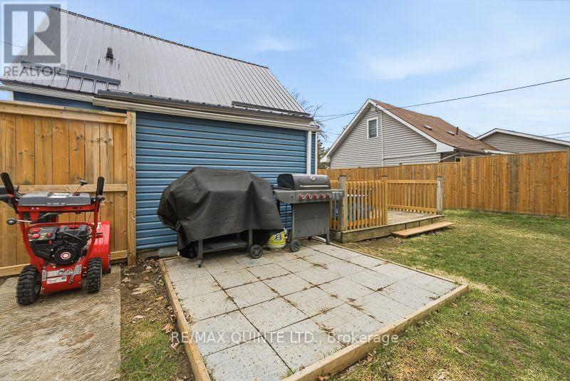 35 Kerr Crescent, Quinte West, Ontario  K8V 2W2 - Photo 28 - X12730234