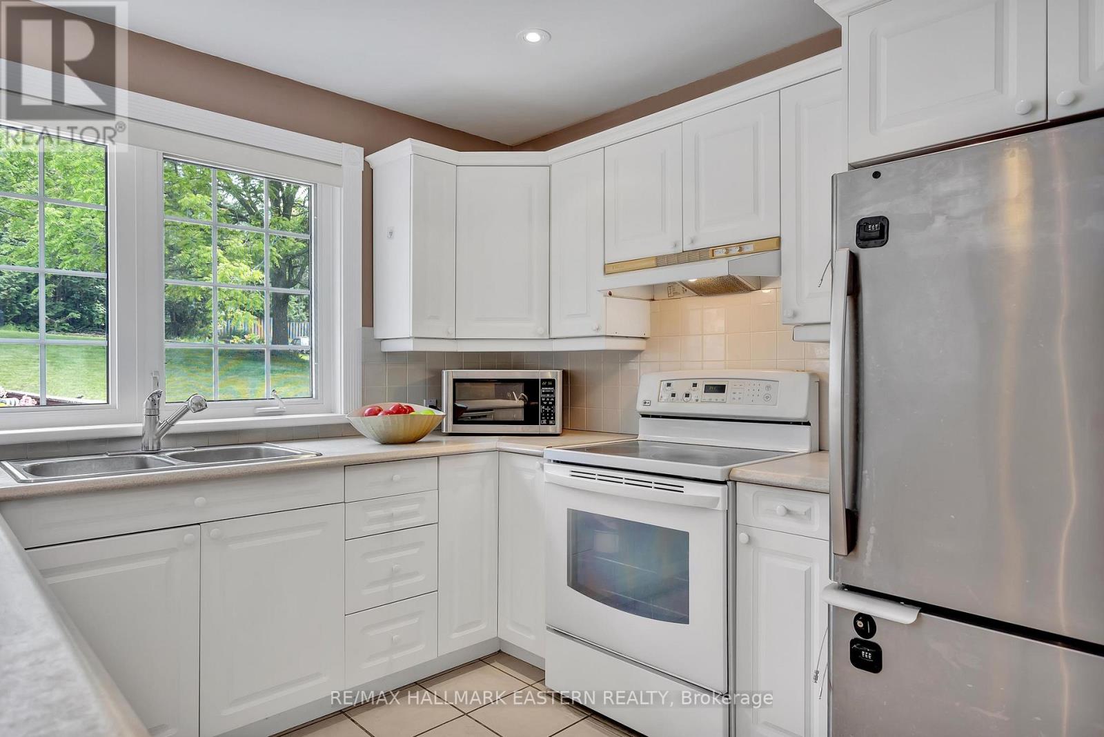 75 Oxford Street, Selwyn, Ontario  K0L 2H0 - Photo 13 - X12805874