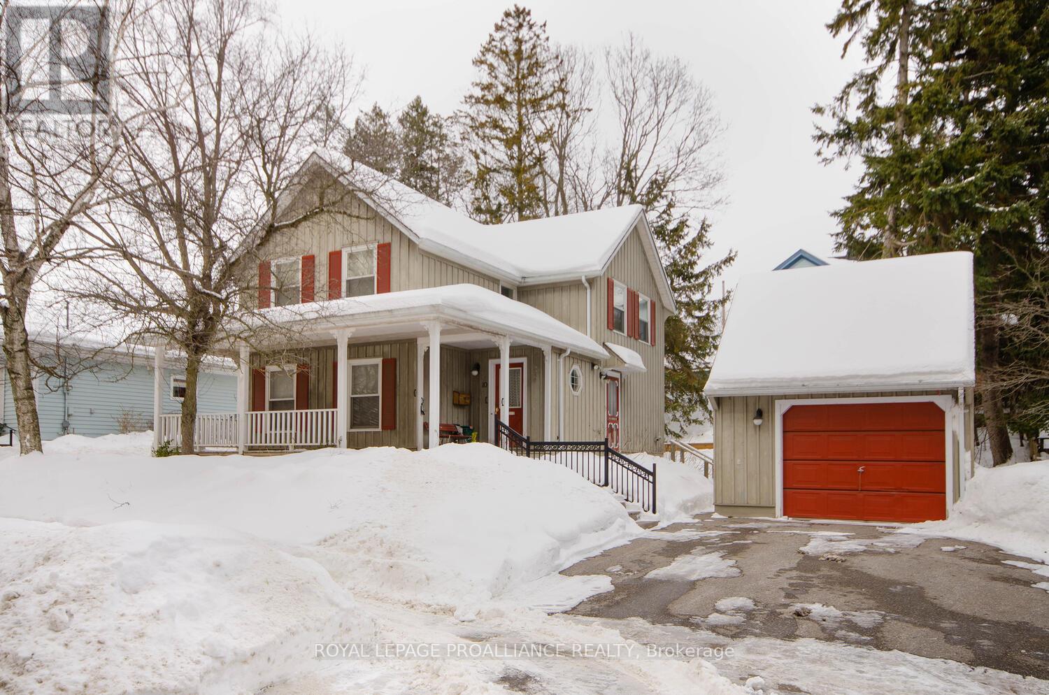 10 GIFFORD STREET, Port Hope, Ontario