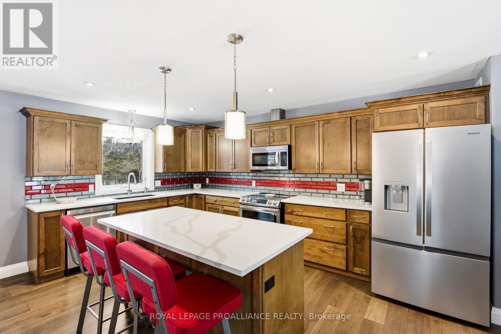 3741 County Road 3, Prince Edward County (Ameliasburg Ward), Ontario  K0K 1L0 - Photo 10 - X12812606