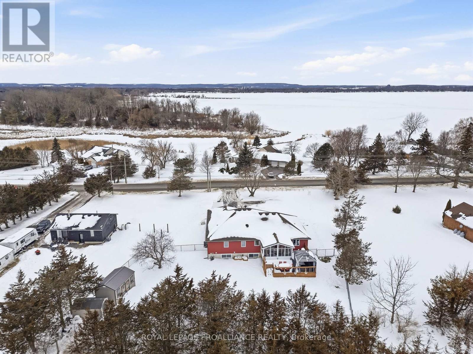 3741 County Road 3, Prince Edward County (Ameliasburg Ward), Ontario  K0K 1L0 - Photo 48 - X12812606