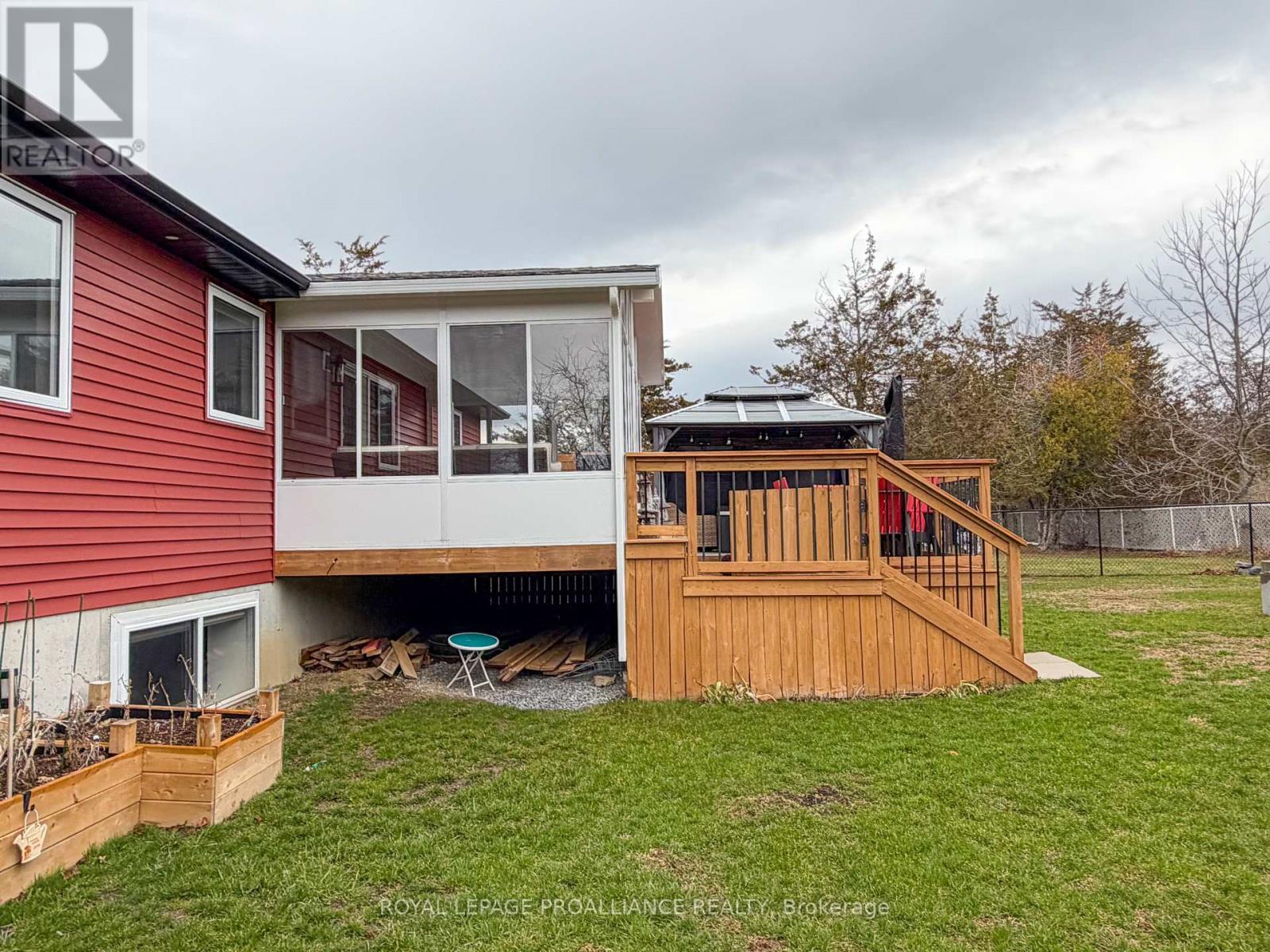 3741 County Road 3, Prince Edward County (Ameliasburg Ward), Ontario  K0K 1L0 - Photo 42 - X12812606