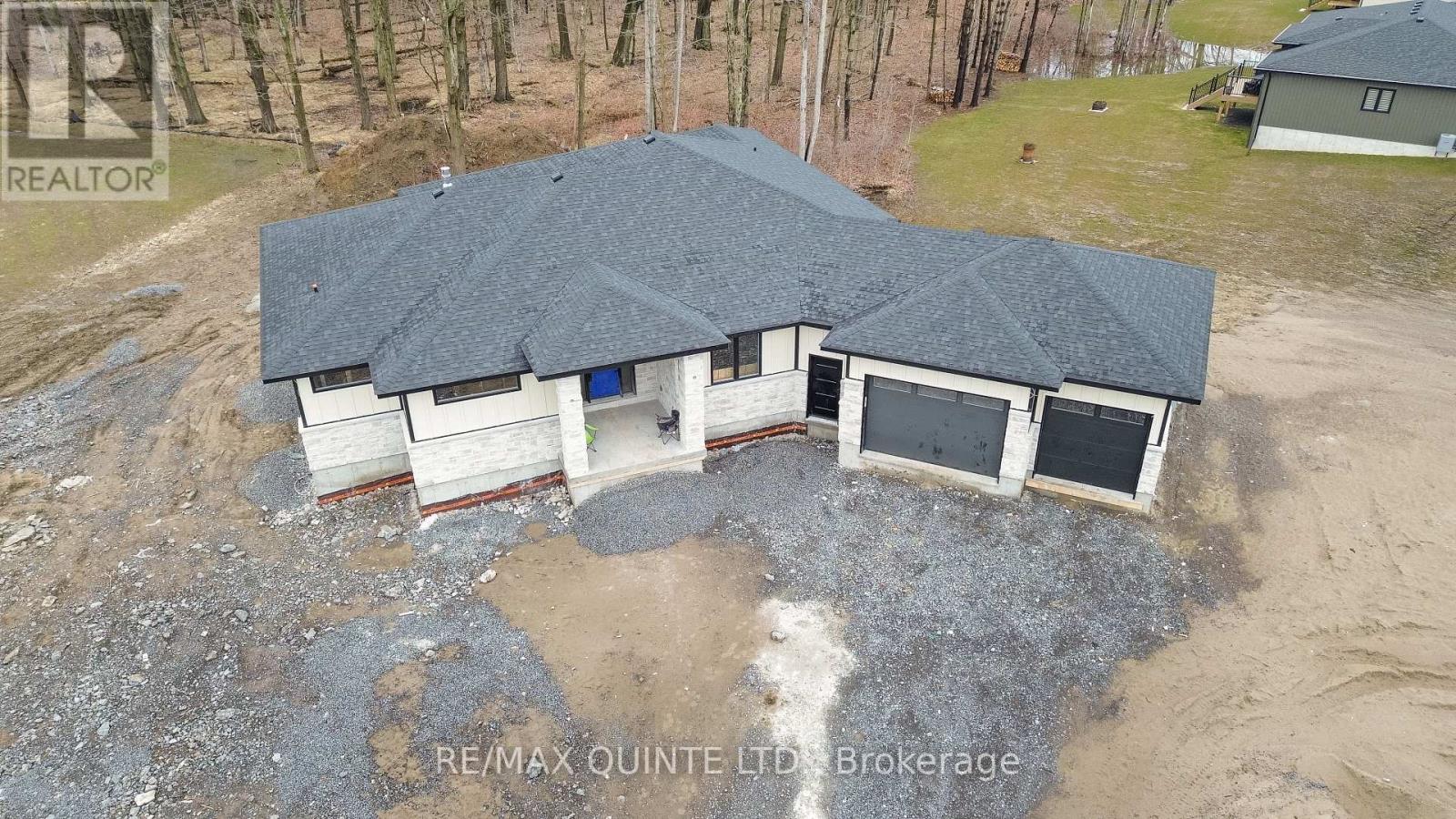 235 Michael's Way, Prince Edward County, Ontario  K0K 1L0 - Photo 3 - X12945932
