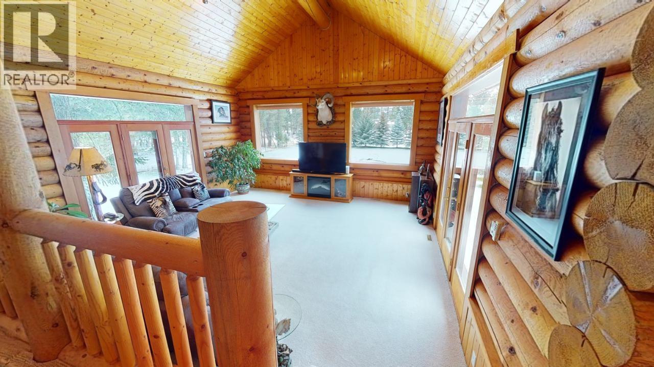 6006 Wolf Creek Road, Wasa, British Columbia  V0B 2K0 - Photo 16 - 10382886