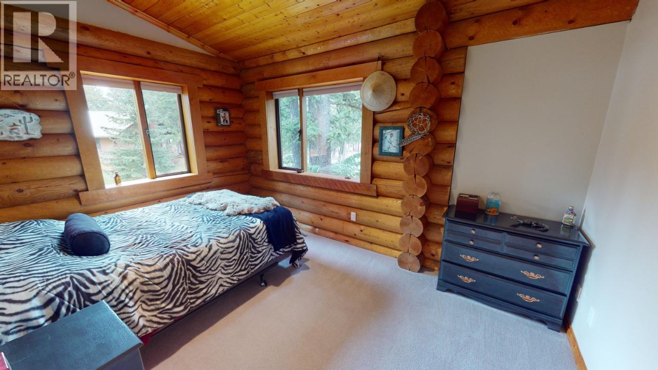 6006 Wolf Creek Road, Wasa, British Columbia  V0B 2K0 - Photo 29 - 10382886