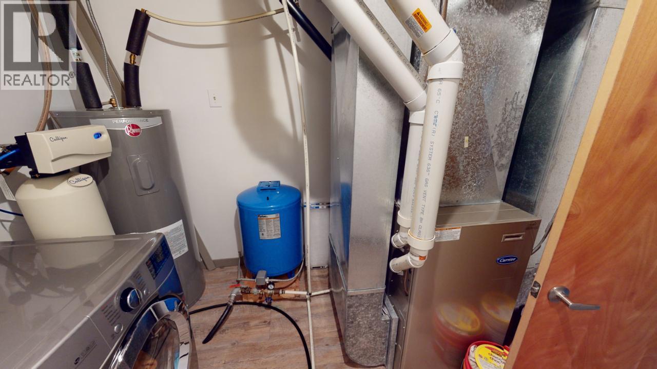 6006 Wolf Creek Road, Wasa, British Columbia  V0B 2K0 - Photo 39 - 10382886