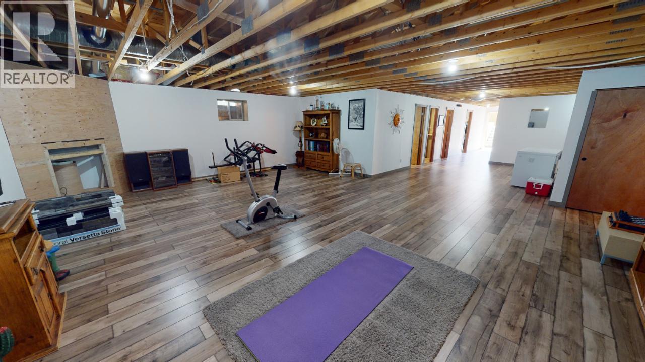 6006 Wolf Creek Road, Wasa, British Columbia  V0B 2K0 - Photo 42 - 10382886