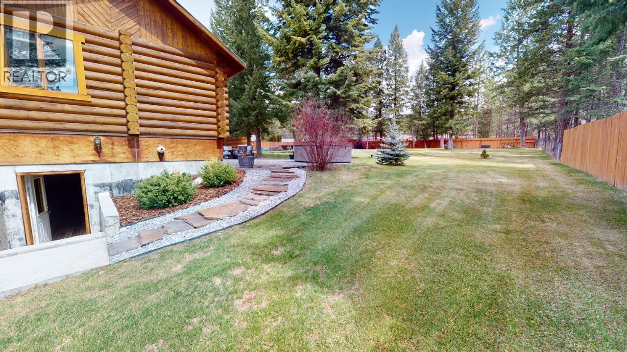 6006 Wolf Creek Road, Wasa, British Columbia  V0B 2K0 - Photo 50 - 10382886