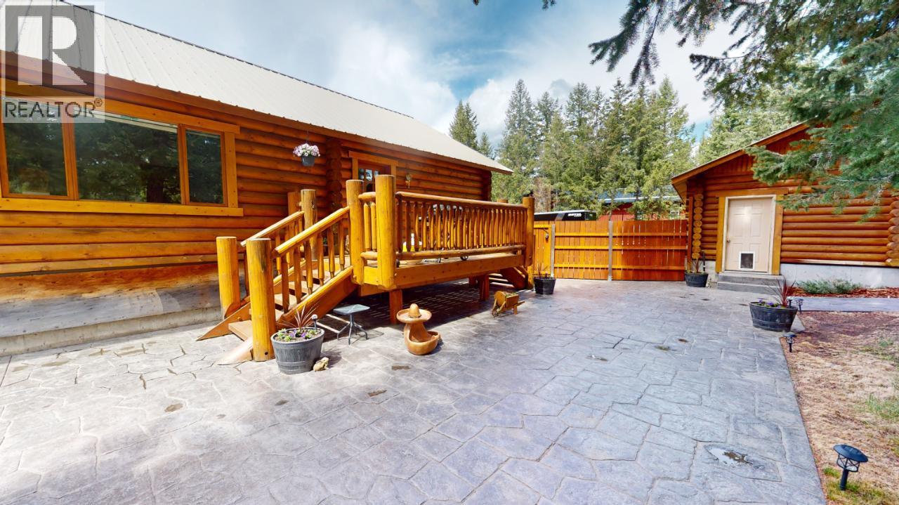 6006 Wolf Creek Road, Wasa, British Columbia  V0B 2K0 - Photo 54 - 10382886