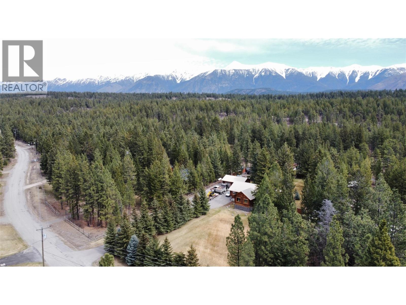 6006 Wolf Creek Road, Wasa, British Columbia  V0B 2K0 - Photo 75 - 10382886