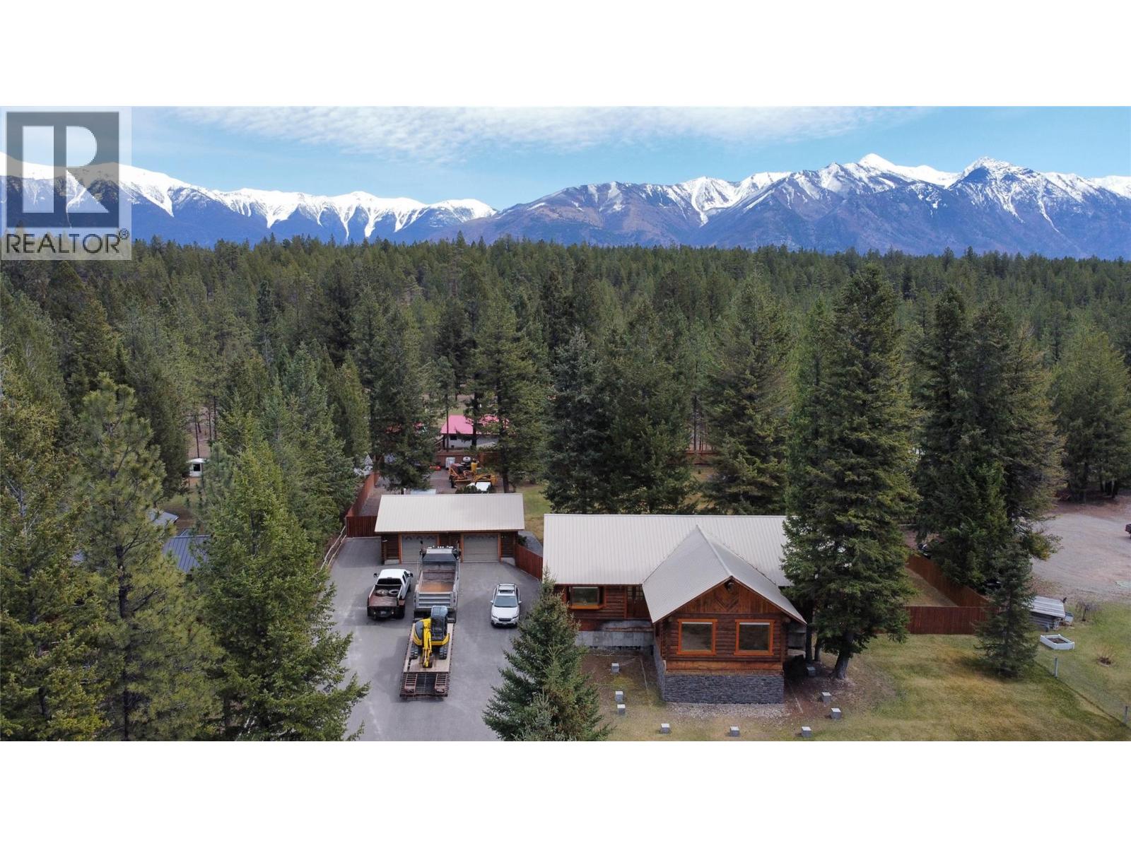 6006 Wolf Creek Road, Wasa, British Columbia  V0B 2K0 - Photo 79 - 10382886