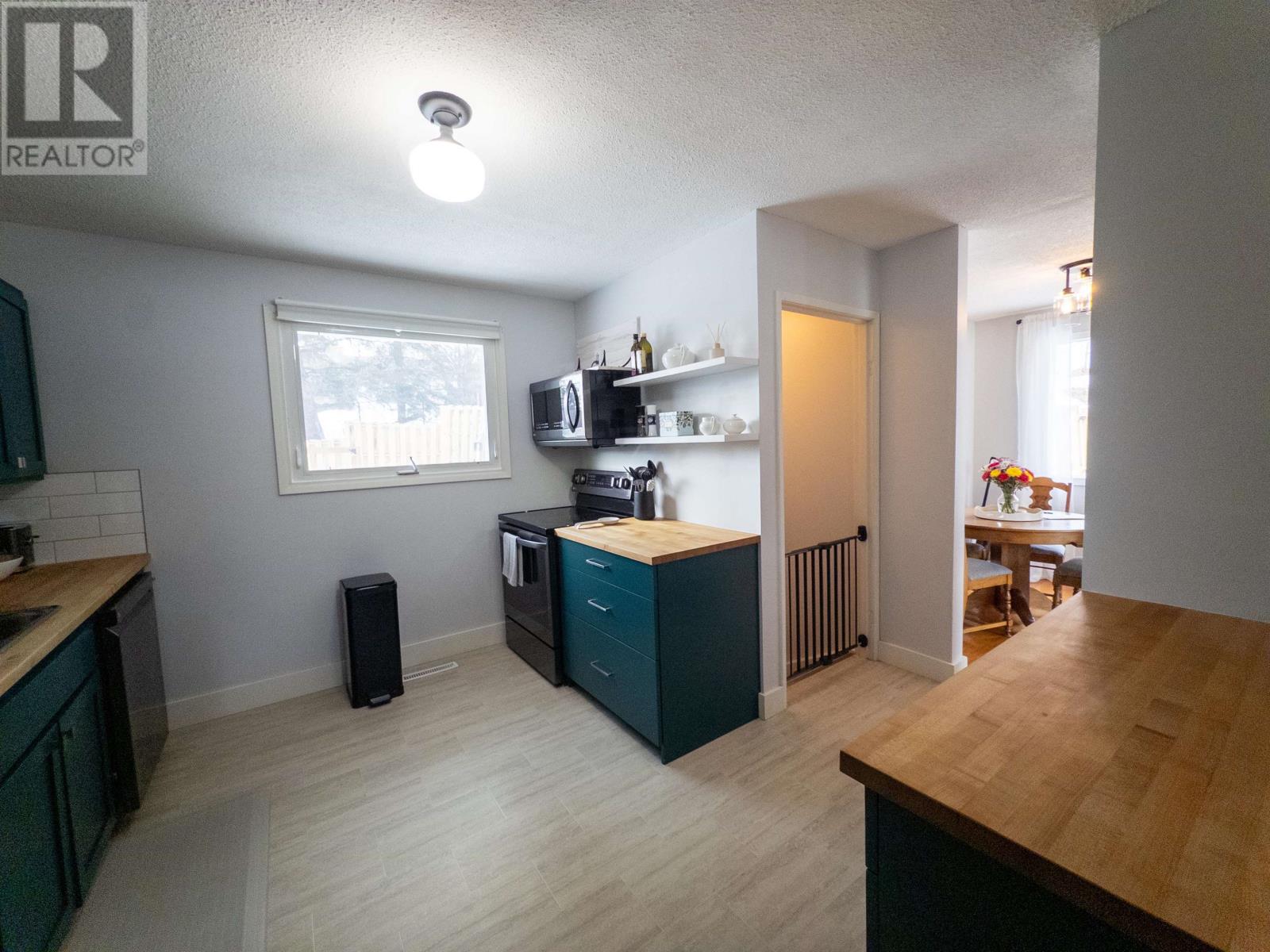 1102 Minto Avenue, Kenora, Ontario  P9N 3J9 - Photo 5 - TB2600574