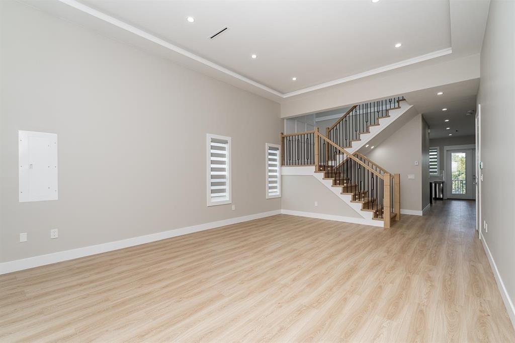 13955 60  A Avenue, Surrey, British Columbia  V3X 1E1 - Photo 3 - R3109385