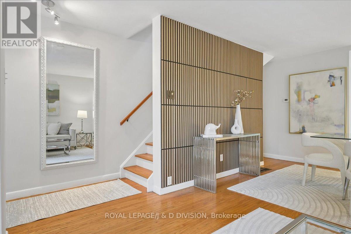 51 Skylark Road, Toronto, Ontario  M6S 4M5 - Photo 11 - W12984788