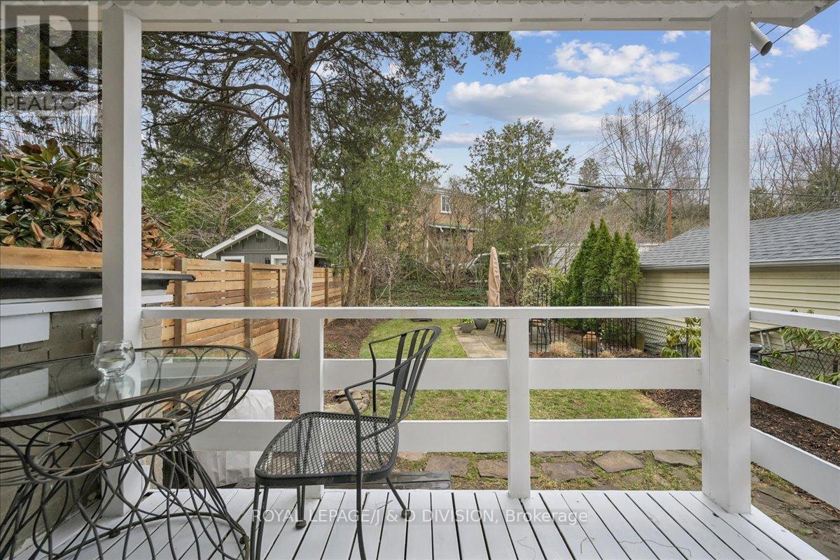 51 Skylark Road, Toronto, Ontario  M6S 4M5 - Photo 37 - W12984788