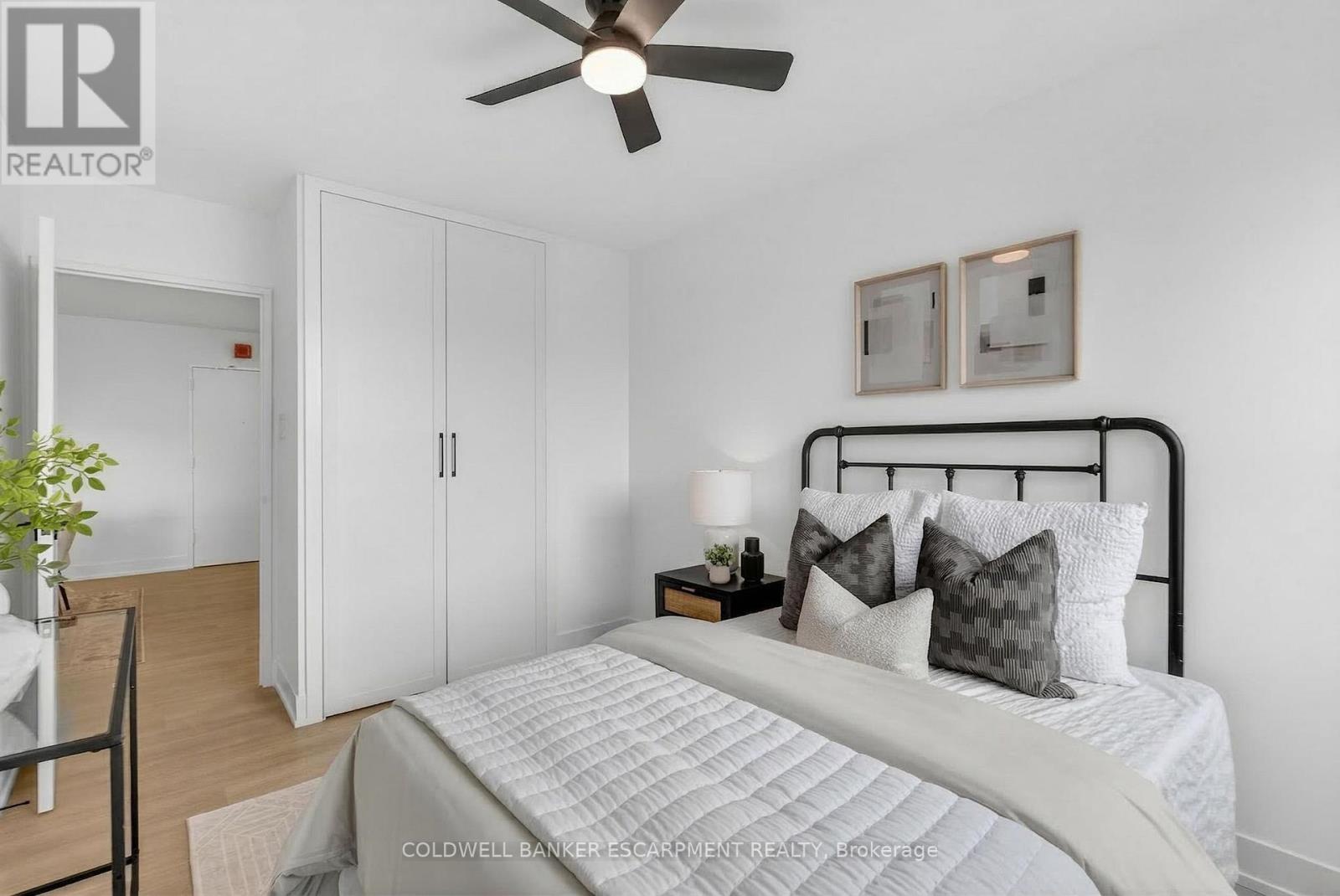 1314 - 50 Mississauga Valley Boulevard, Mississauga, Ontario  L5A 3S2 - Photo 29 - W12984822