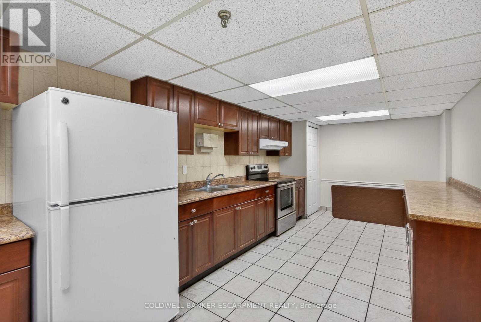 1314 - 50 Mississauga Valley Boulevard, Mississauga, Ontario  L5A 3S2 - Photo 40 - W12984822