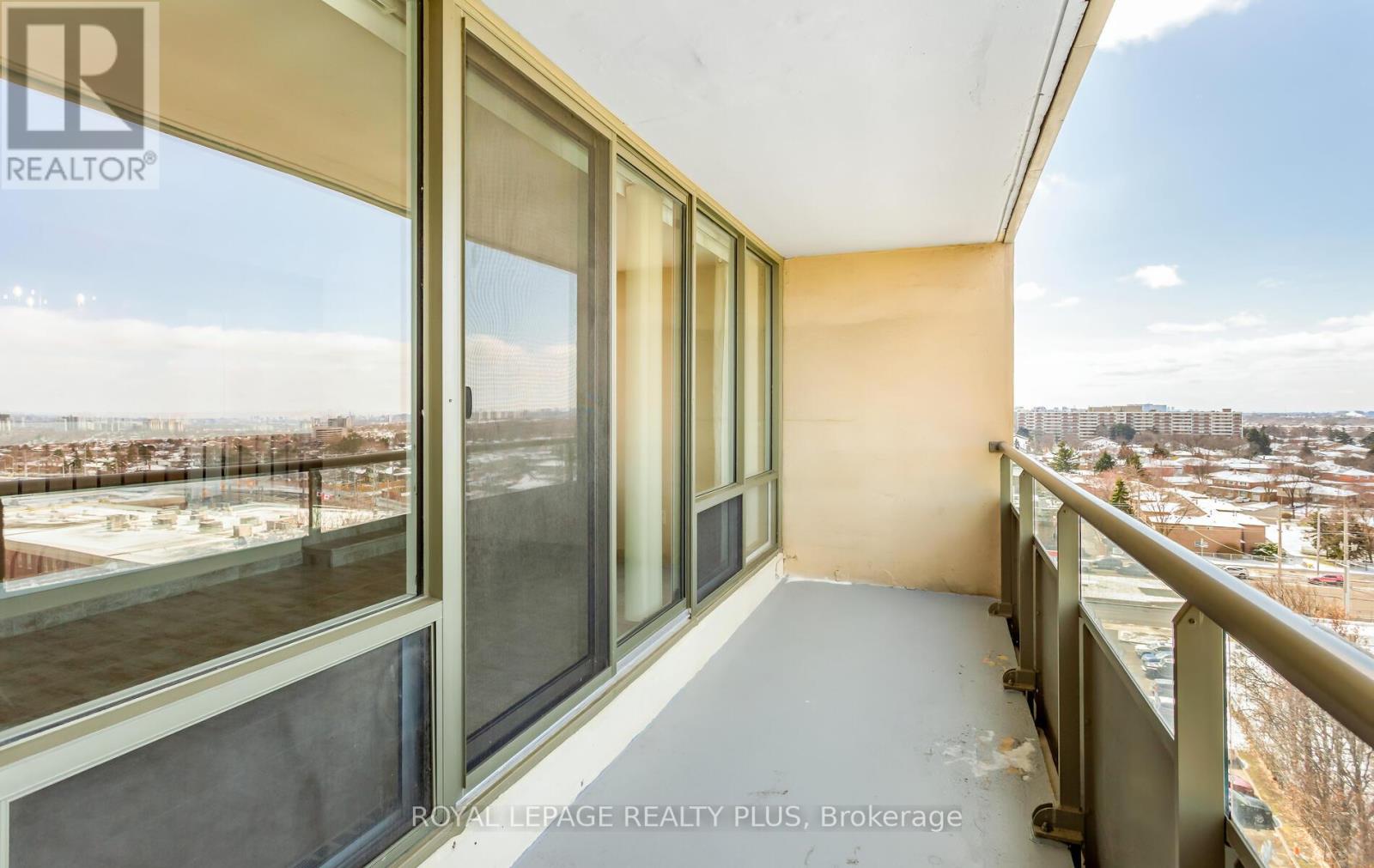 1004 - 1 Four Winds Drive, Toronto, Ontario  M3J 2T1 - Photo 27 - W12984850