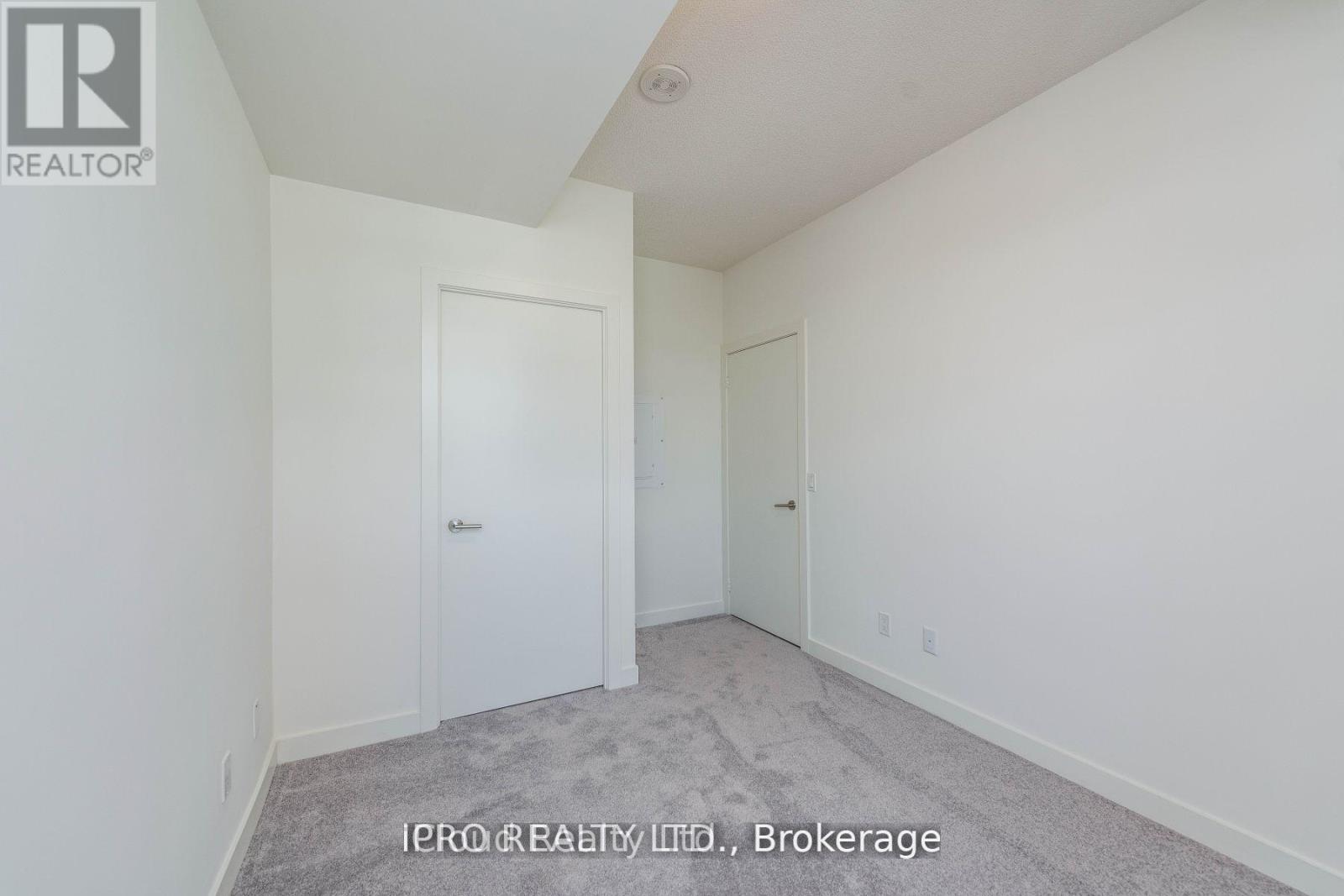 204 - 10 Wilby Crescent, Toronto, Ontario  M9N 1E5 - Photo 16 - W12984894