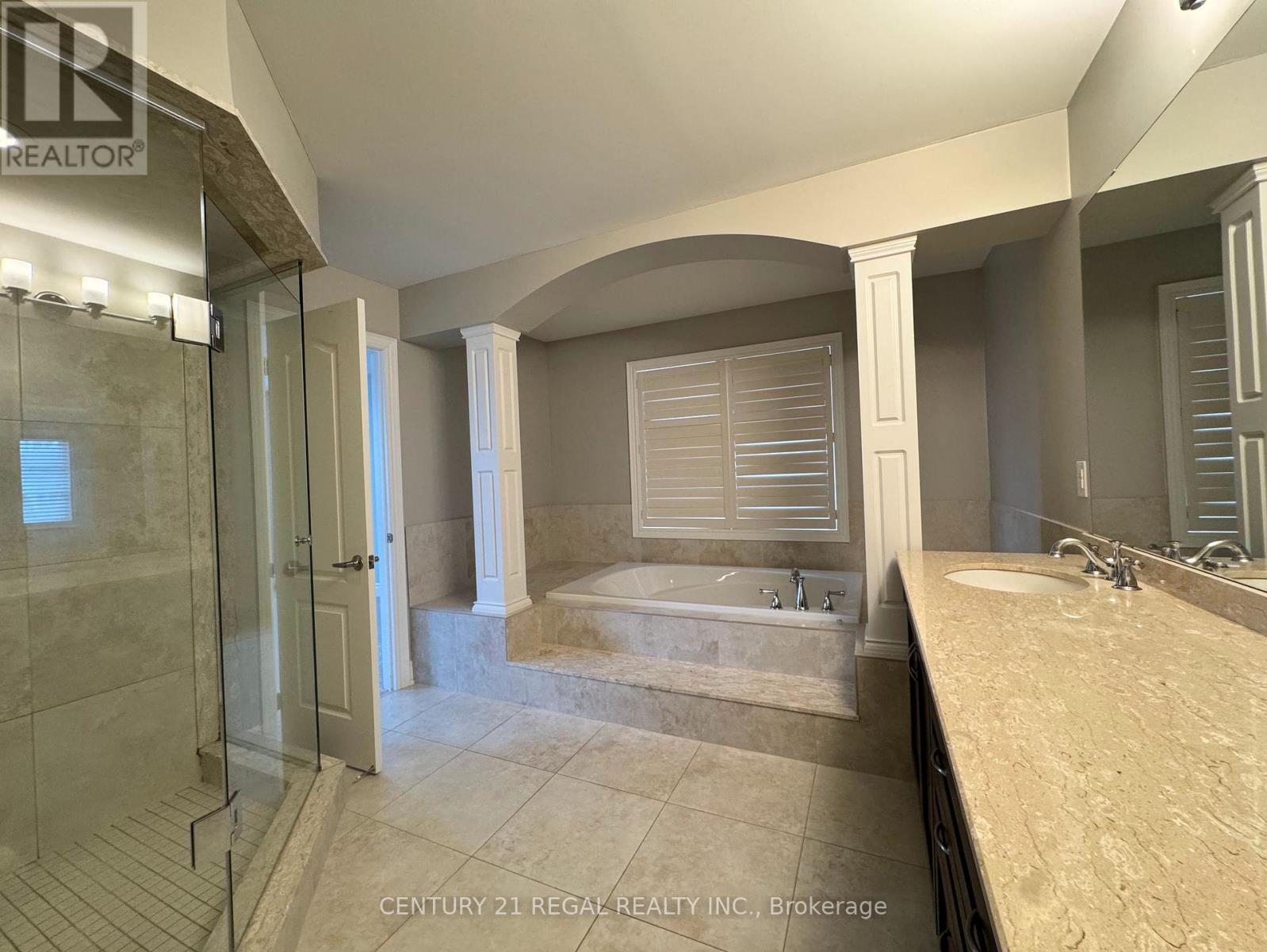 2294 Wuthering Heights Way, Oakville, Ontario  L6M 0E7 - Photo 15 - W12984898