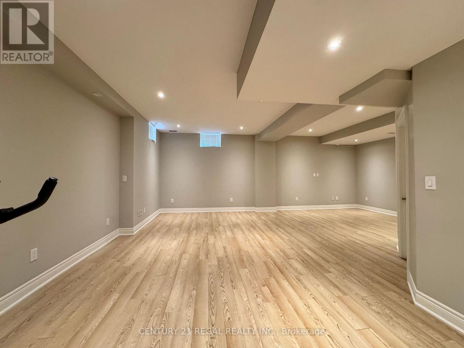 2294 Wuthering Heights Way, Oakville, Ontario  L6M 0E7 - Photo 19 - W12984898