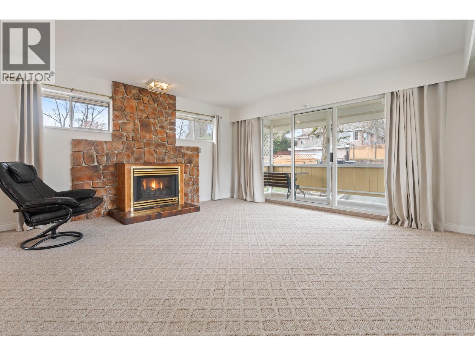 1743 Taralawn Court, Burnaby, British Columbia  V5B 3H4 - Photo 17 - R3100276